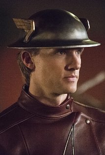 Read more about the article The Flash Season 2 Episode 2 Review